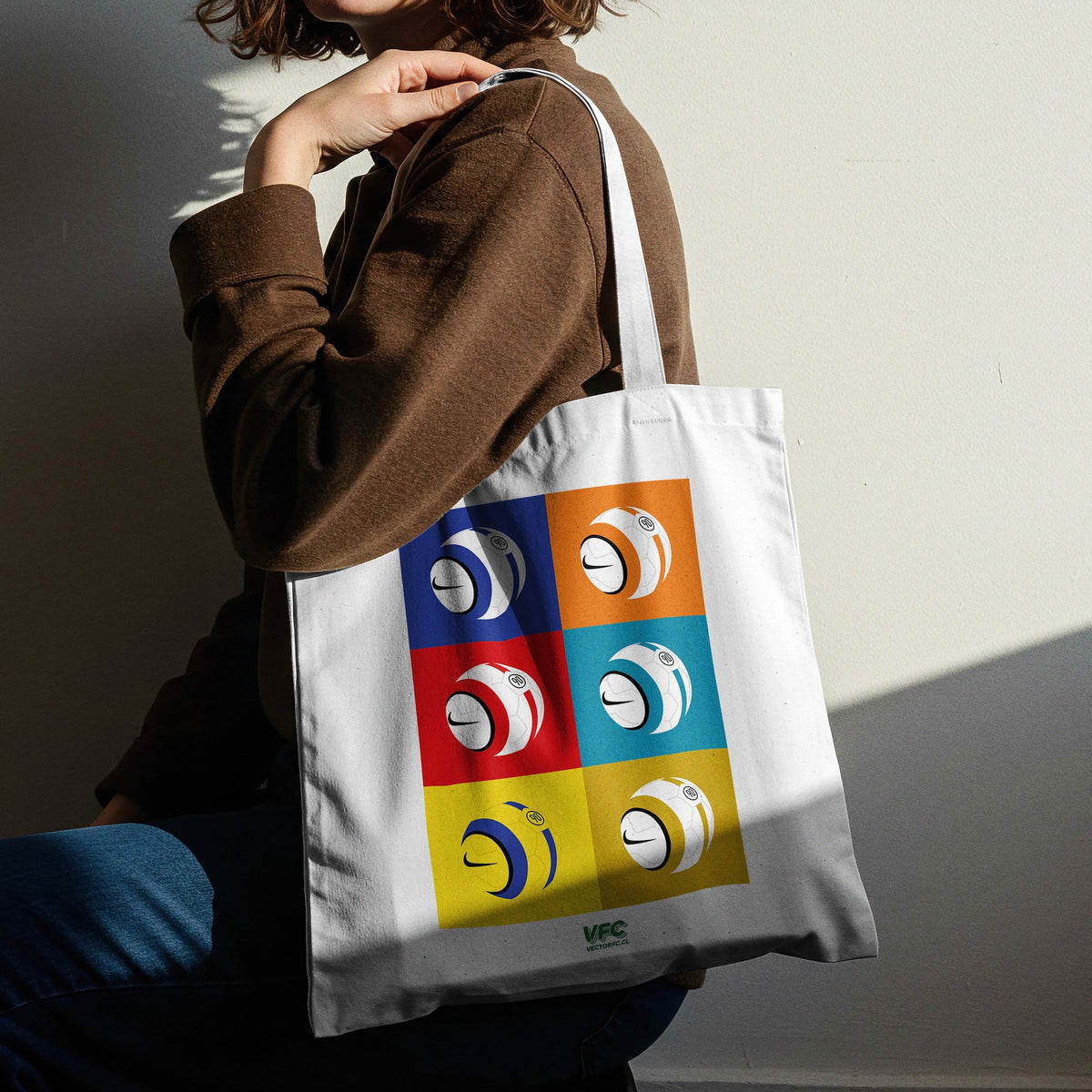 TOTE BAGS